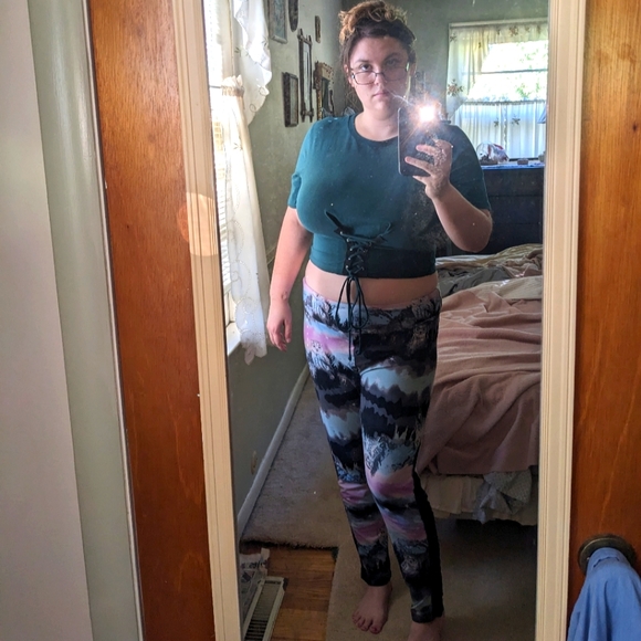 Popular Basics Forest green crop top with under bust corset style strings - Picture 2 of 3